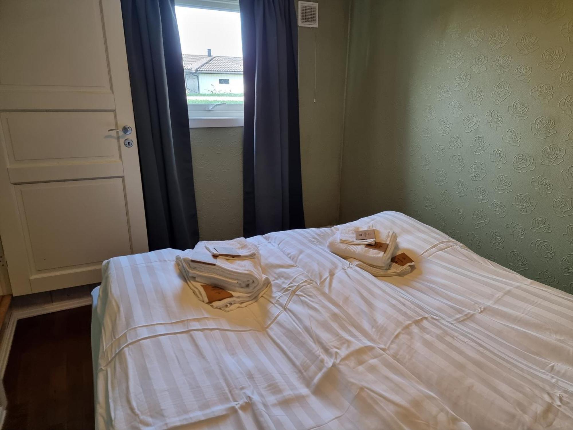 Kjellerleilighet Egen Inngang. Apartment
