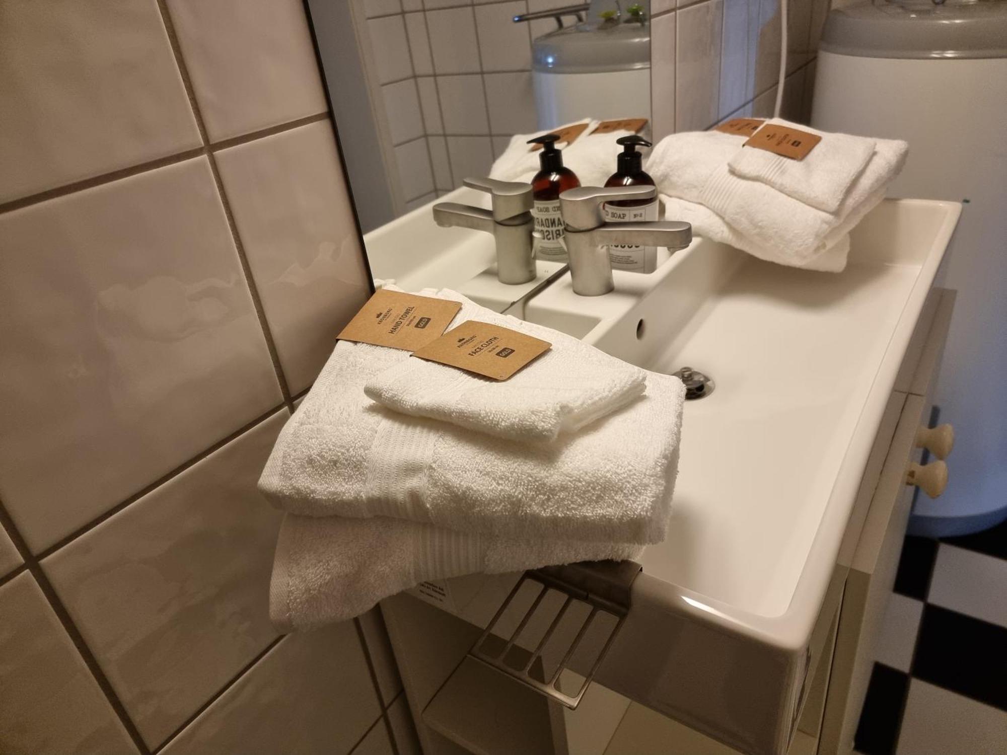 Kjellerleilighet Egen Inngang. Apartment Stange